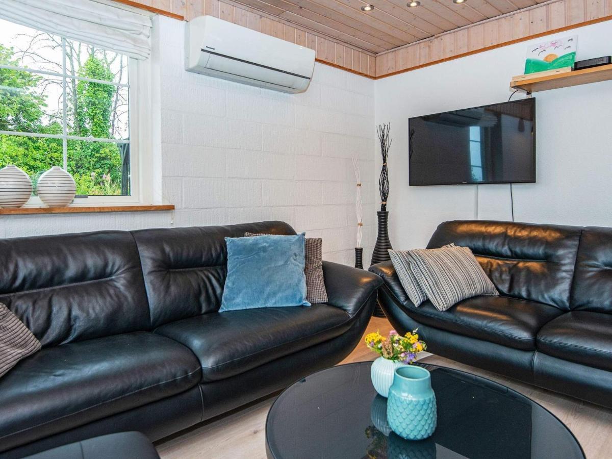 10 Person Holiday Home In Alling Bro Nørager Esterno foto